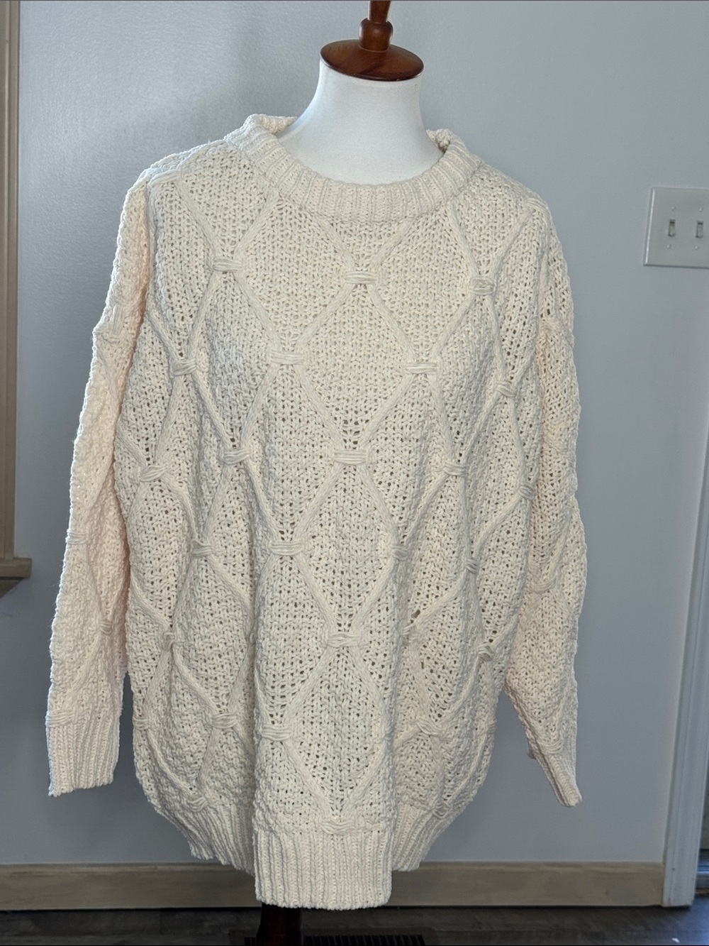 POL Ivory Cable Knit Crewneck Sweater
